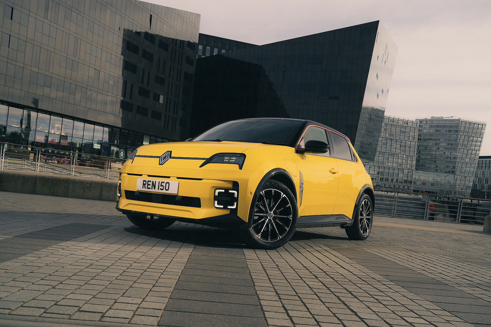 New Renault 5 E-Tech electric + Review - Image 1
