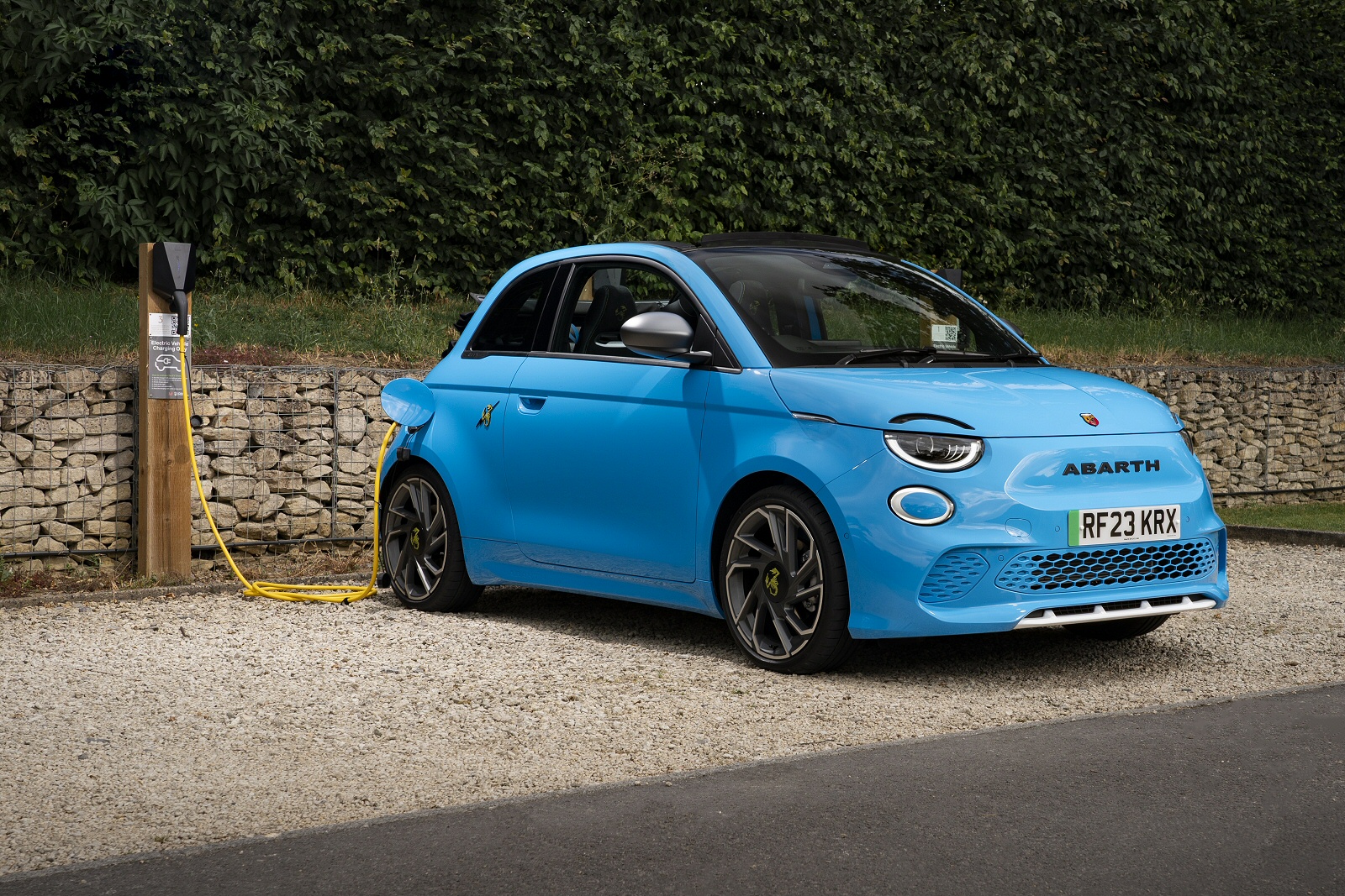 New Abarth 500e Convertible + Review - Image 1