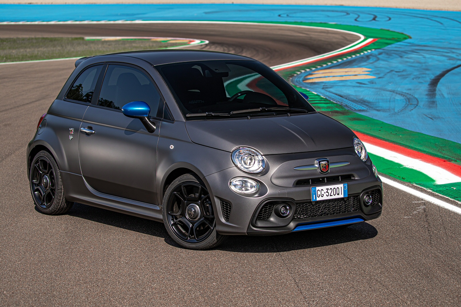 New Abarth 595 + Review - Image 1