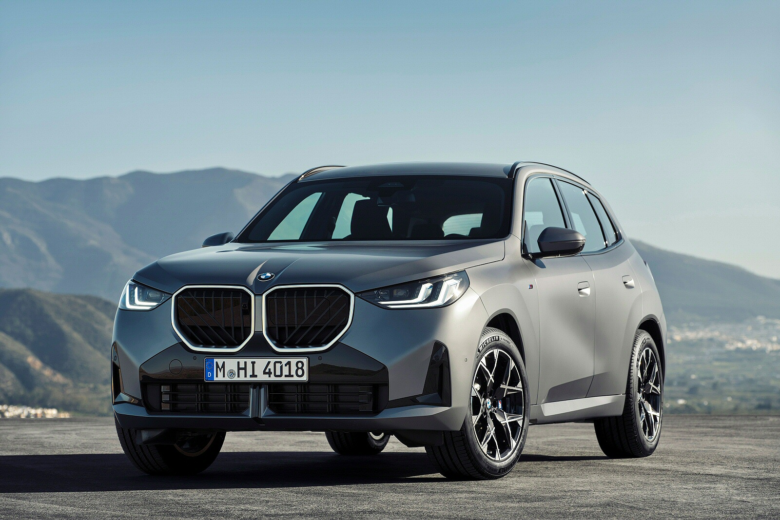 New BMW X3 + Review - Image 1