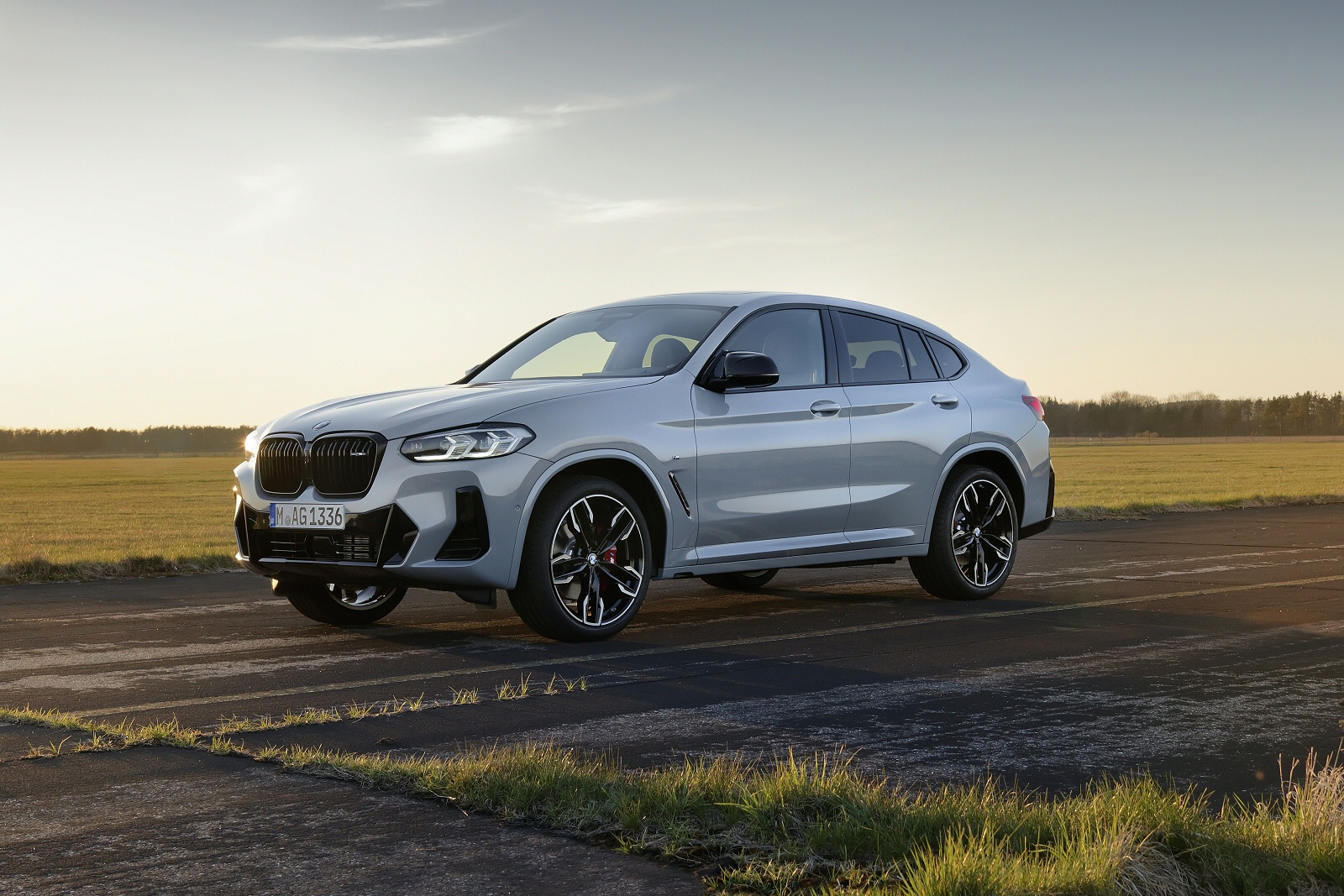 New BMW X4 + Review - Image 1