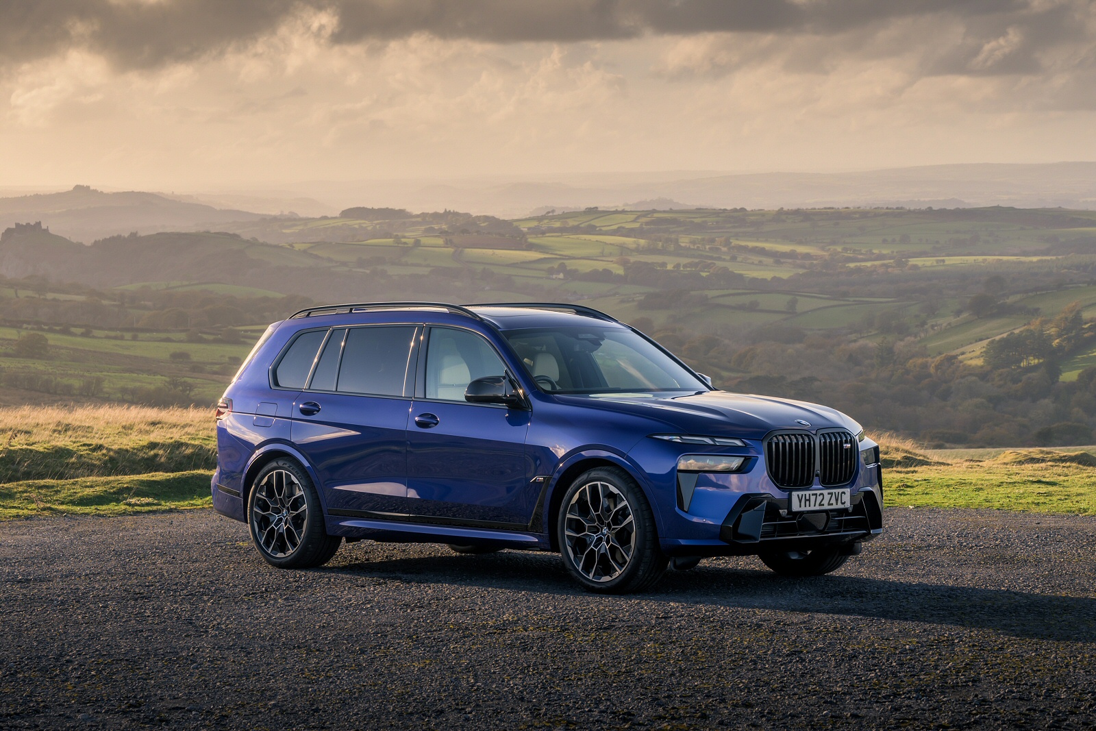 New BMW X7 + Review - Image 1