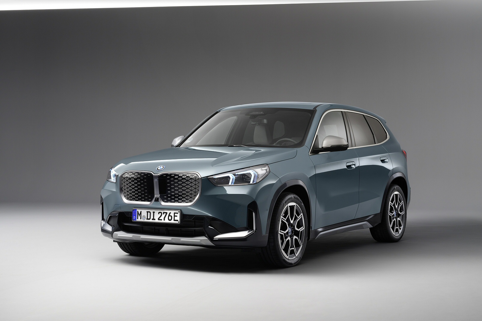 New BMW iX1 + Review - Image 1