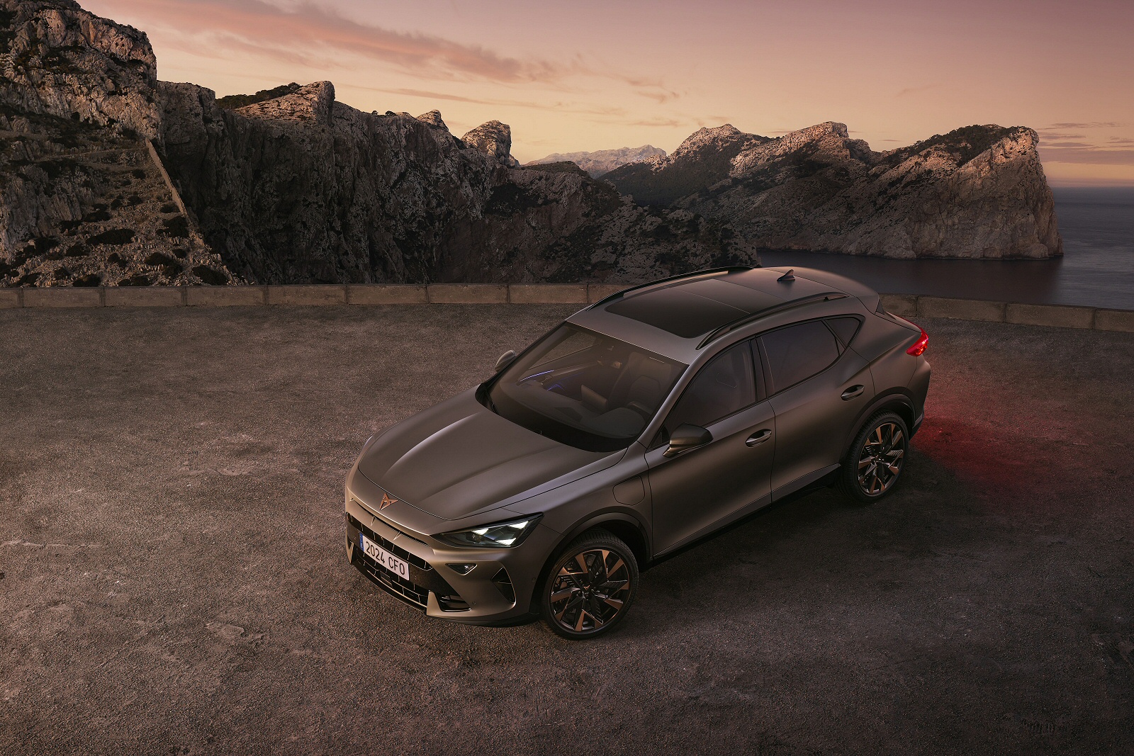 New CUPRA Formentor e-HYBRID + Review - Image 1
