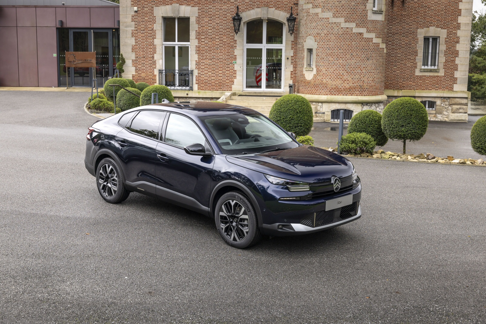 New Citroen e-C4 X + Review - Image 1