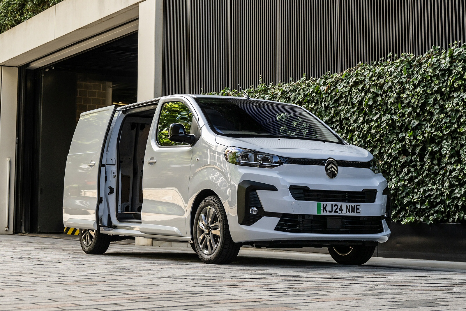 New Citroen e-Dispatch + Review - Image 1