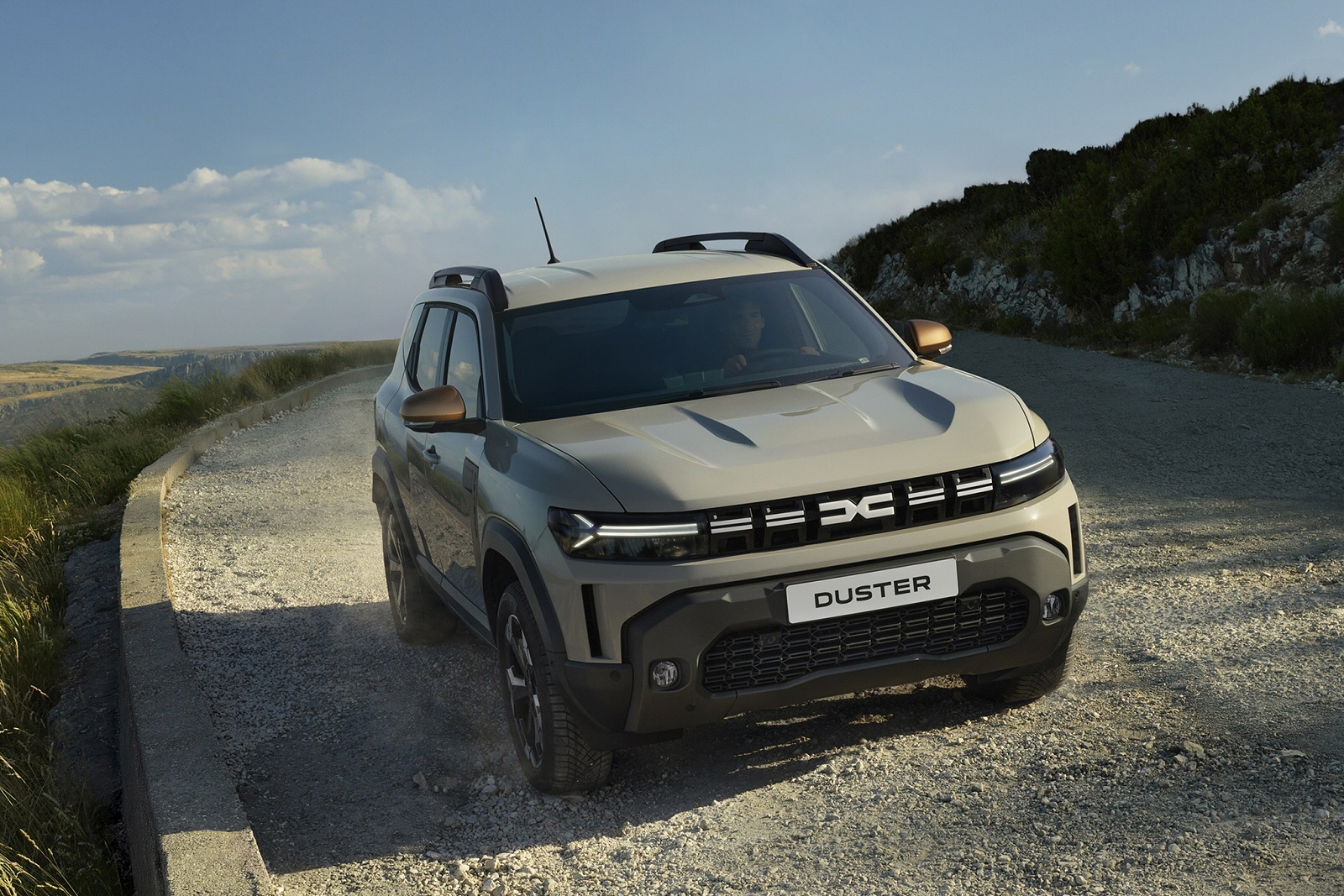 New Dacia Duster + Review - Image 1