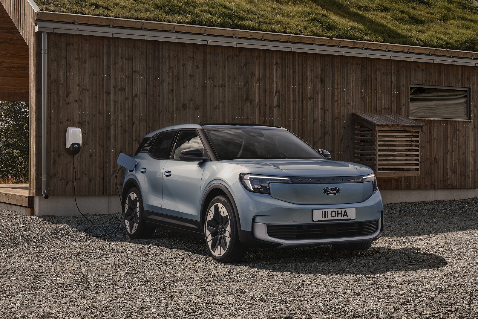 New Ford Explorer + Review - Image 1