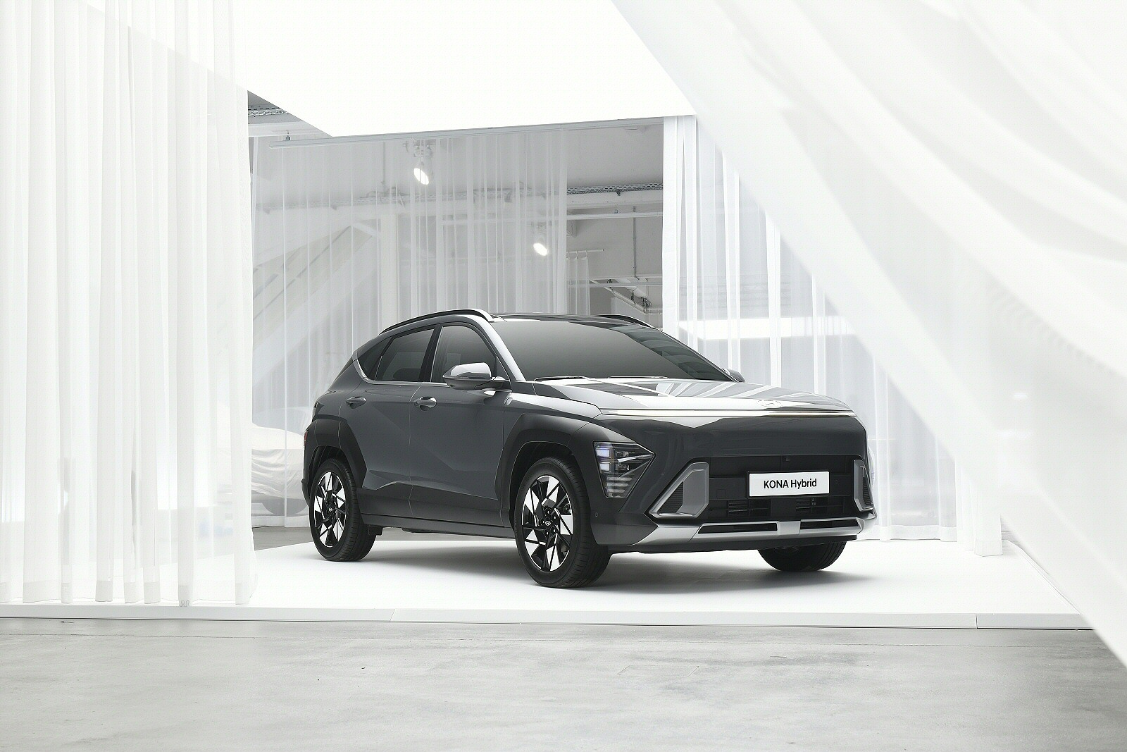 New Hyundai Kona Hybrid + Review - Image 1