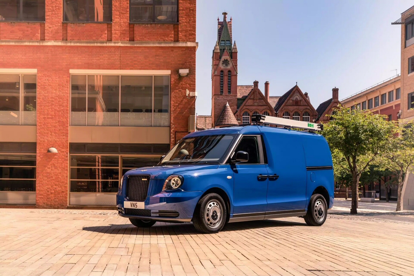 New LEVC VN5 + Review - Image 1