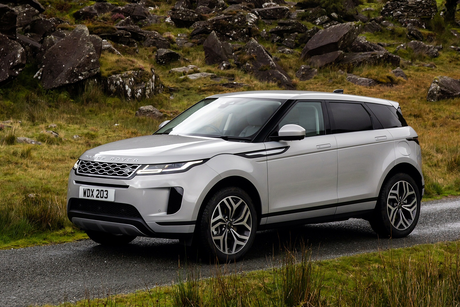 New Land Rover Range Rover Evoque D200 + Review - Image 1