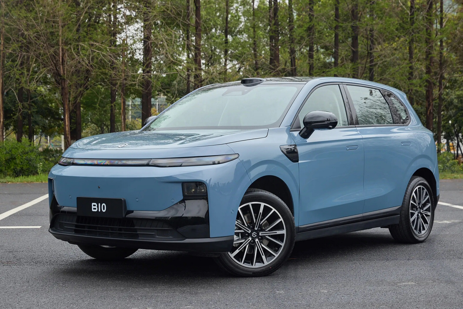 New Leapmotor B10 + Review - Image 1