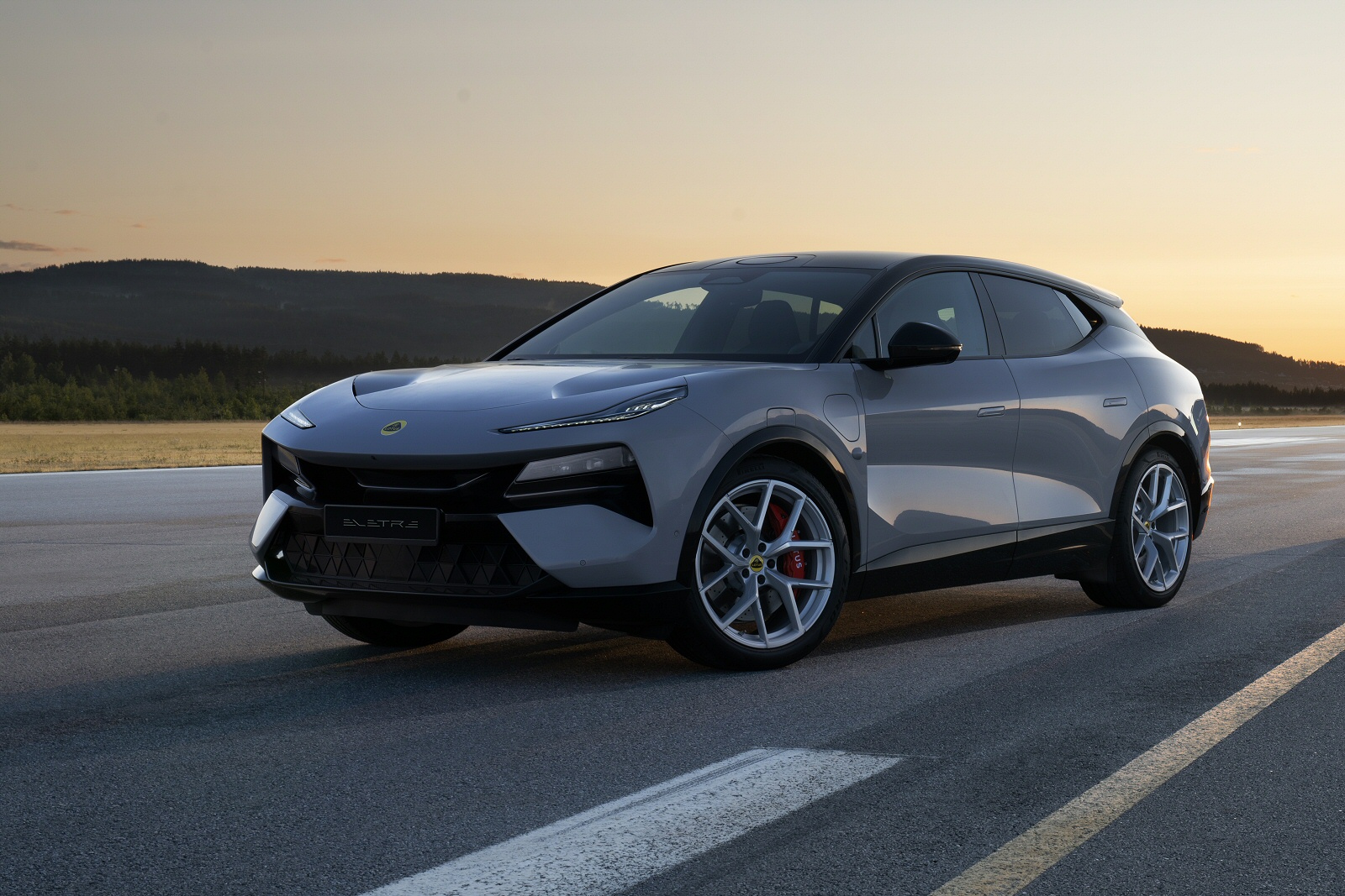 New Lotus Eletre 900 + Review - Image 1