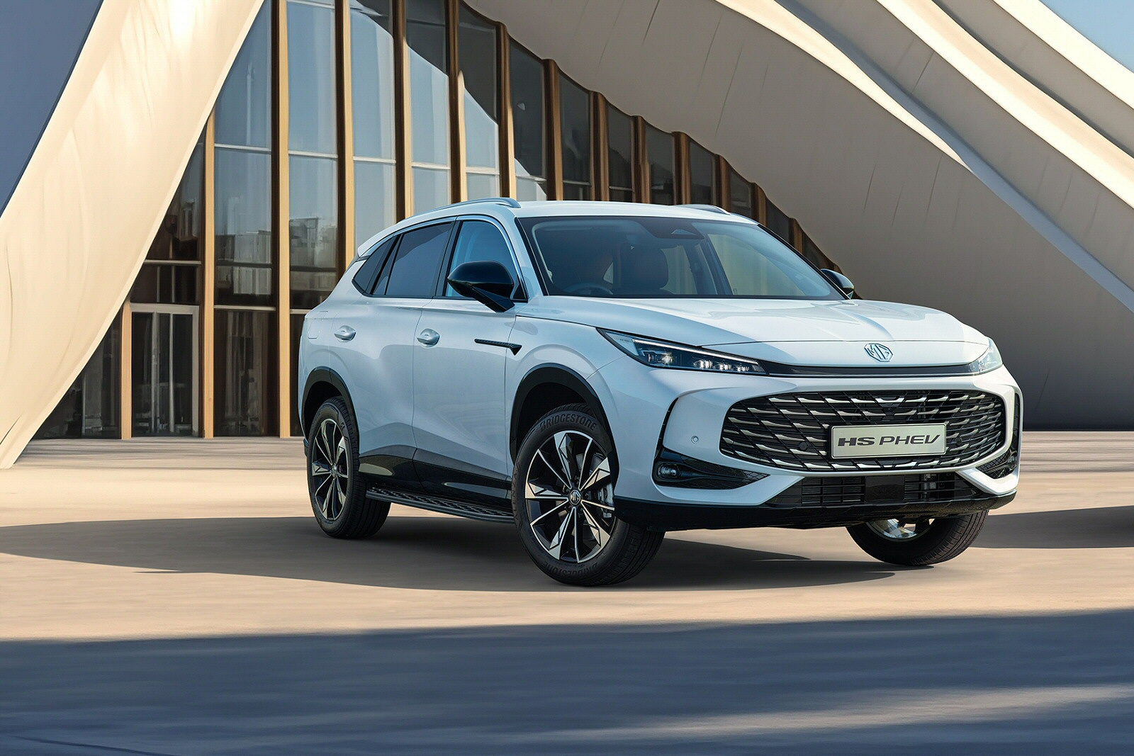 New MG HS PHEV + Review - Image 1