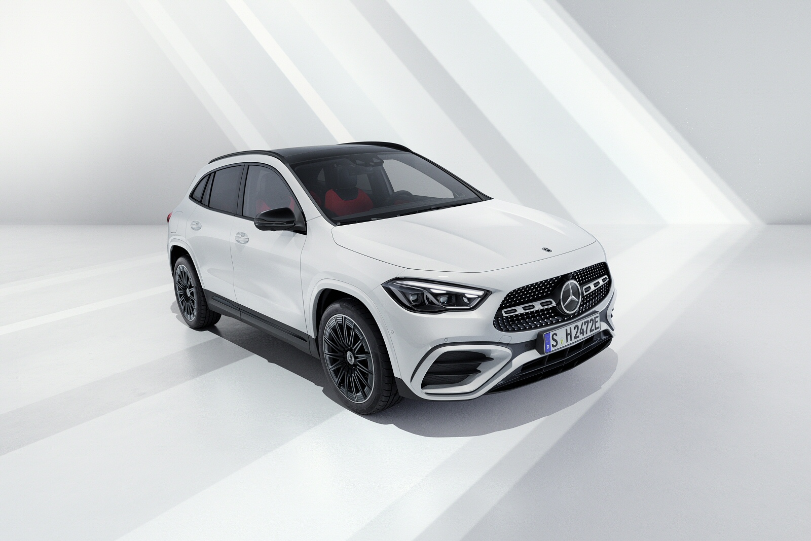 New Mercedes-Benz GLA 250 e + Review - Image 1
