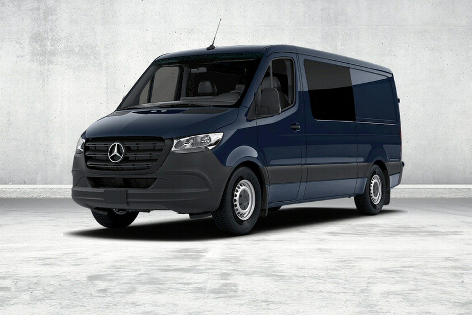 New Mercedes-Benz Sprinter Crew Van + Review - Image 1