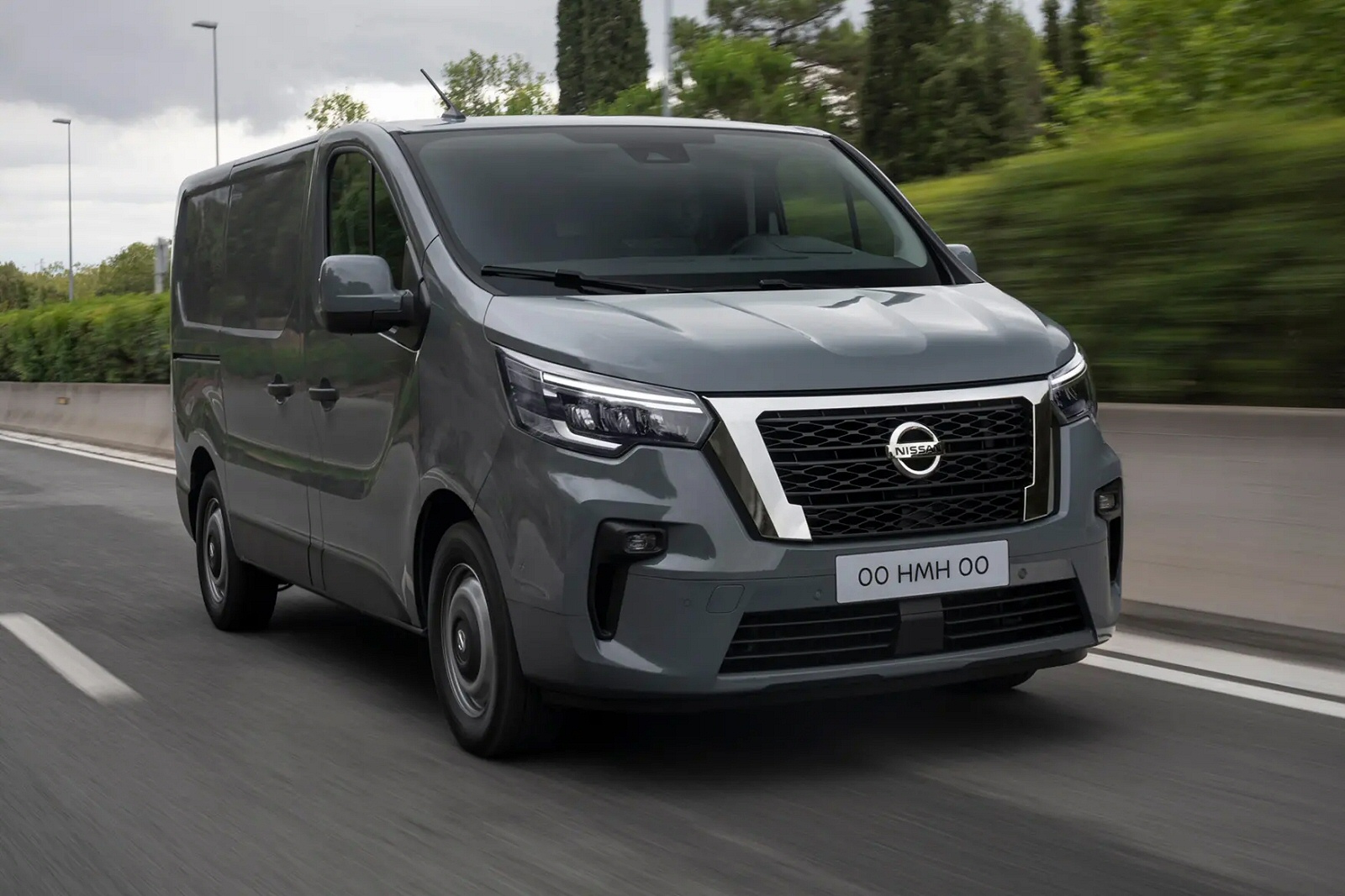 New Nissan Primastar + Review - Image 1