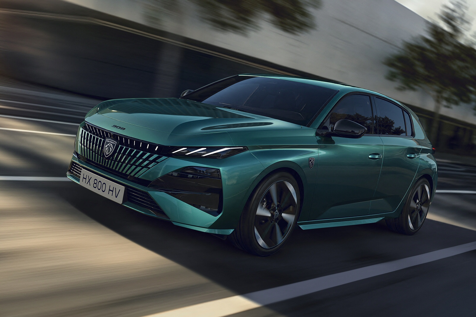 New Peugeot 308 Hybrid 145 e-DSC6 + Review - Image 1