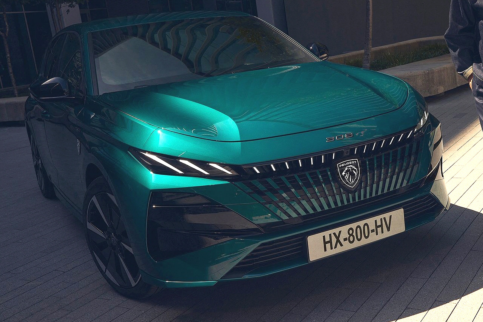 New Peugeot 308 Plug-In Hybrid 195 e-DSC7 + Review - Image 1