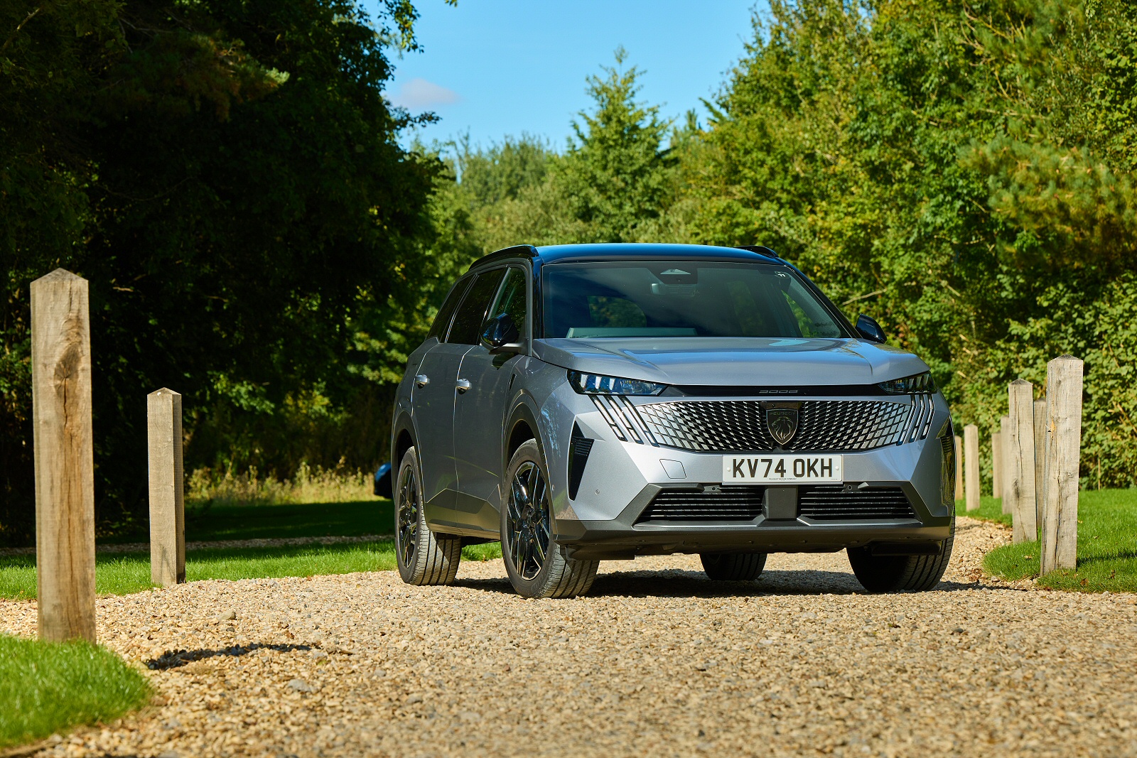 New Peugeot 5008 Plug-In Hybrid 195 + Review - Image 1