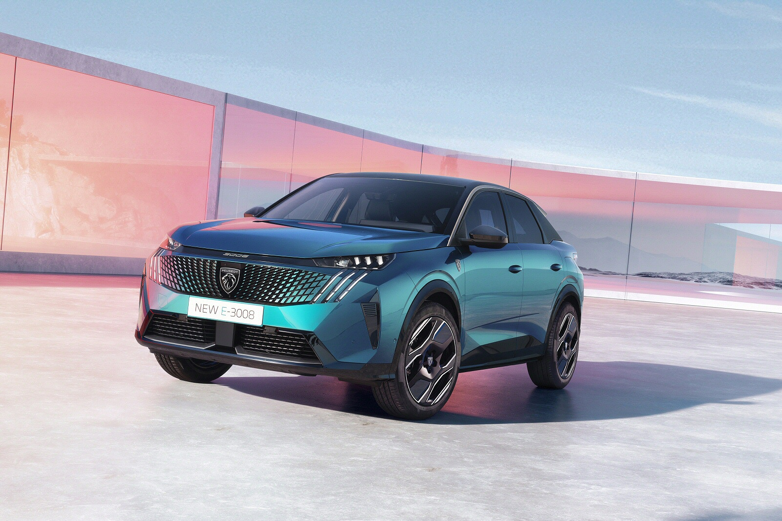 New Peugeot E-3008 + Review - Image 1