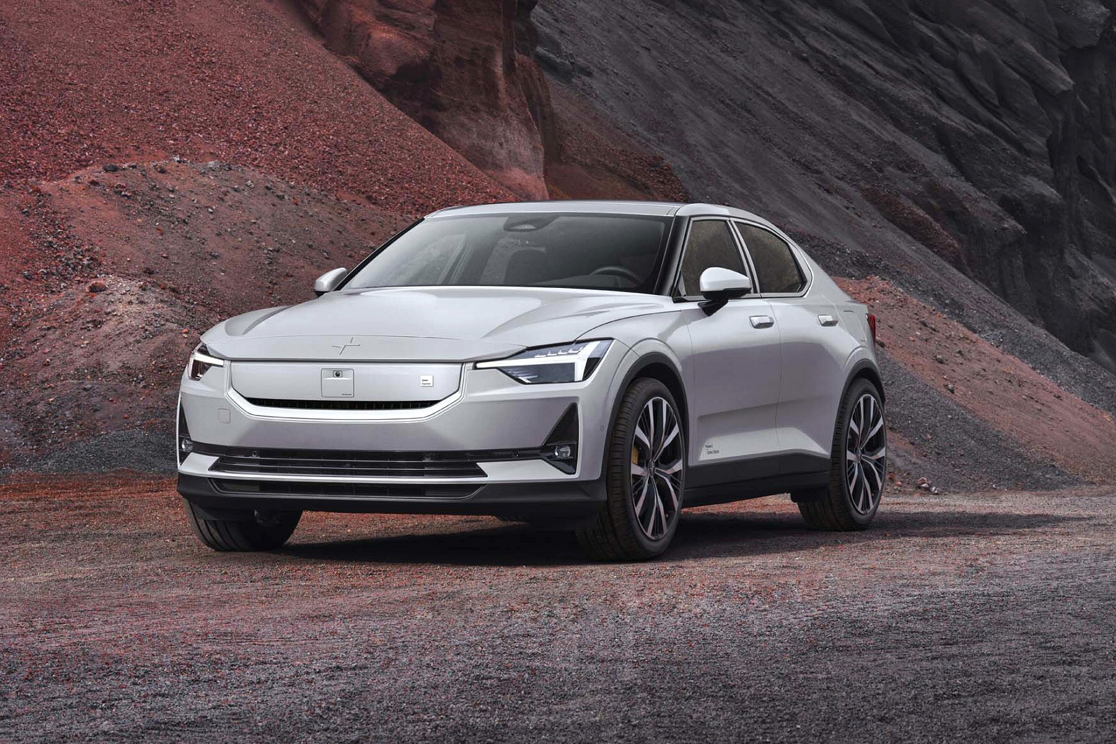 New Polestar 2 + Review - Image 1