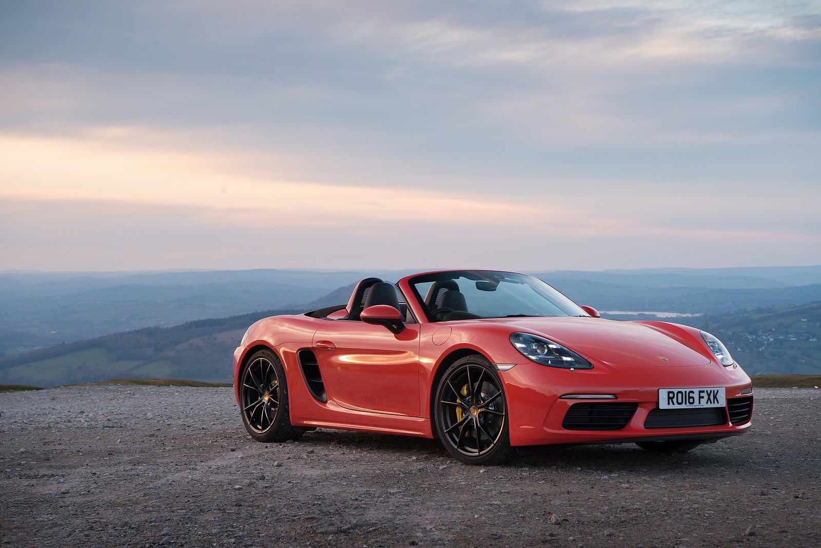 New Porsche 718 Boxster S + Review - Image 1