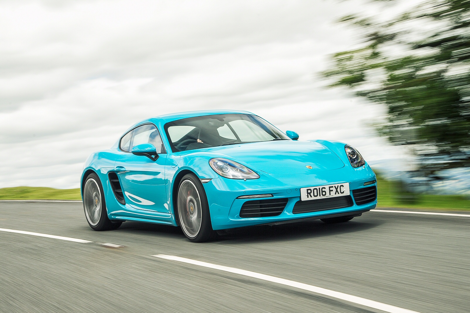 New Porsche 718 Cayman S + Review - Image 1