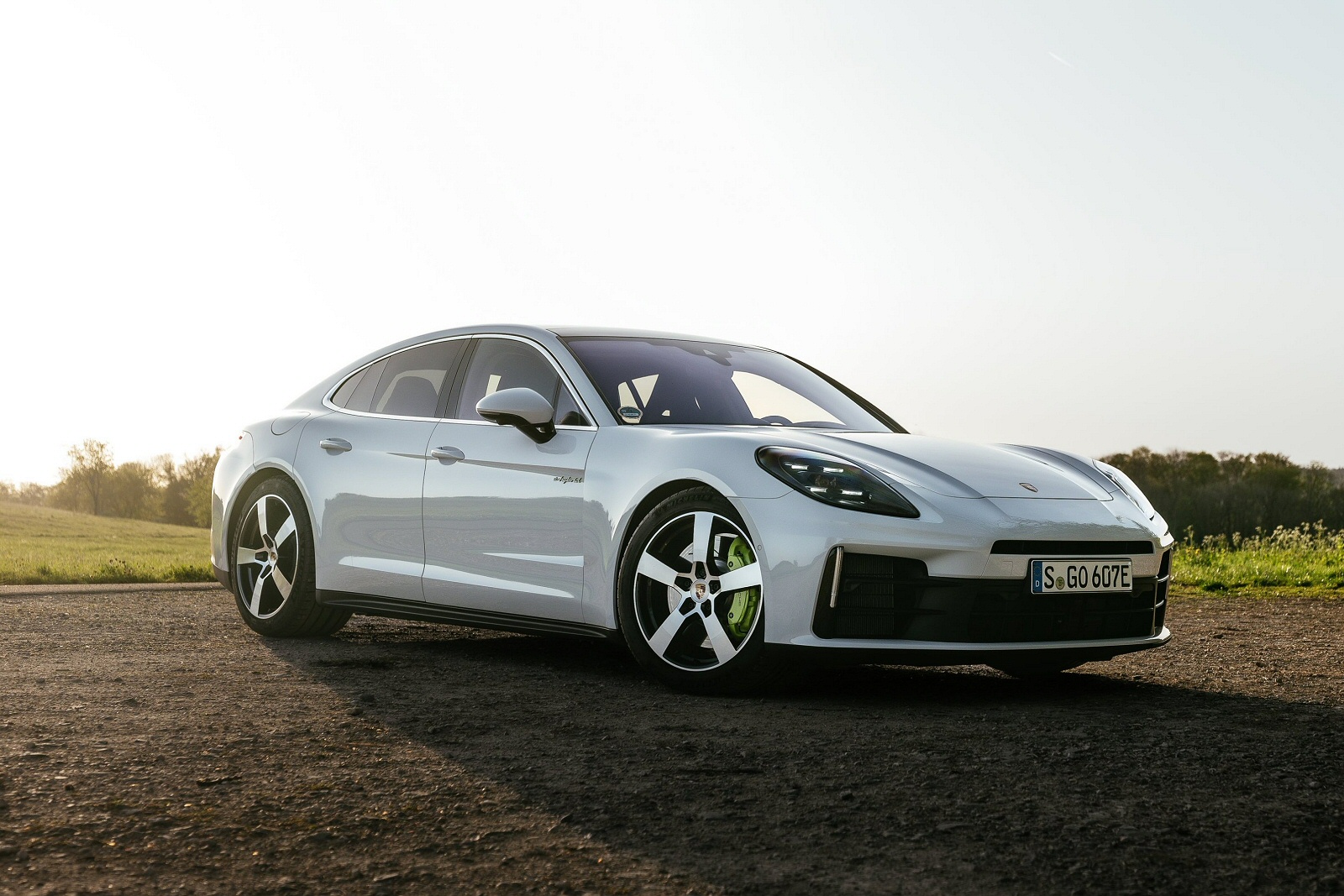 New Porsche Panamera 4 E-Hybrid + Review - Image 1