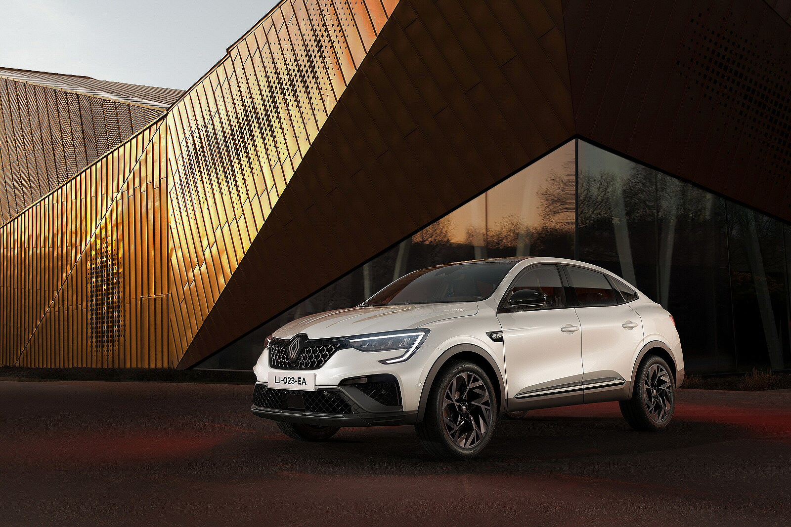 New Renault Arkana + Review - Image 1