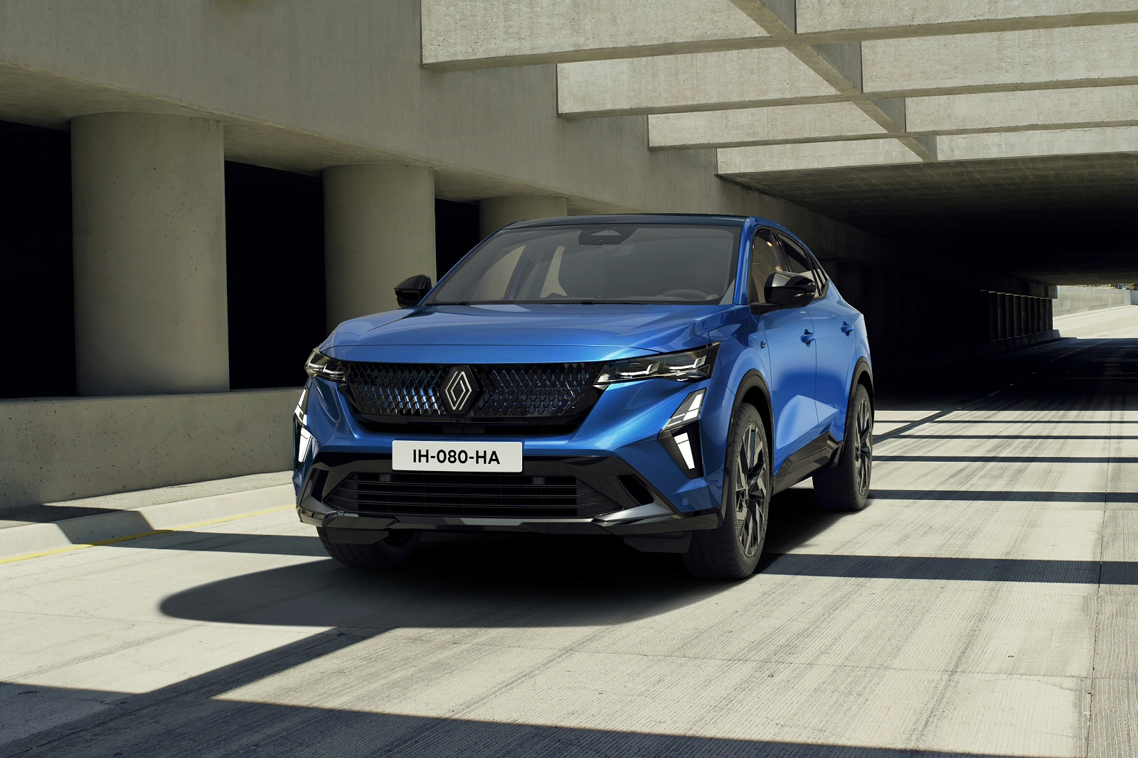 New Renault Rafale + Review - Image 1