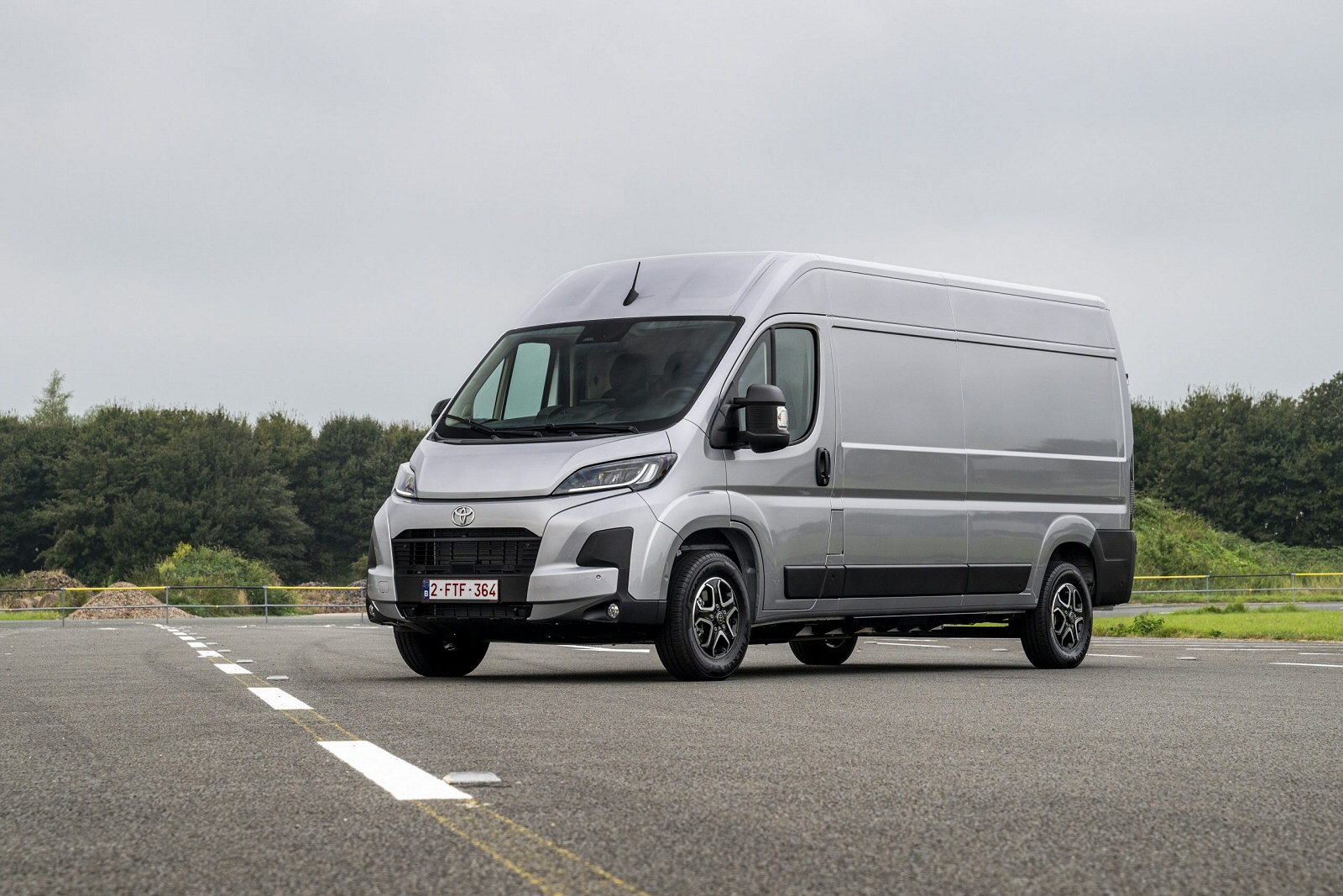 New Toyota Proace Max + Review - Image 1