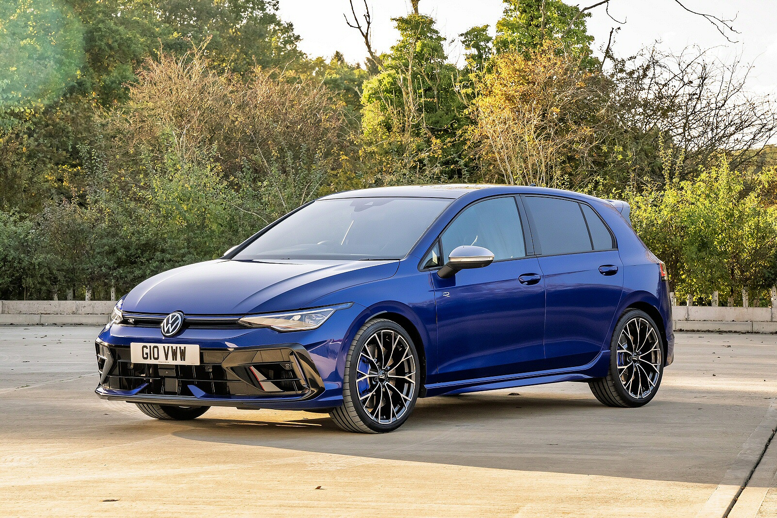 New Volkswagen Golf R + Review - Image 1