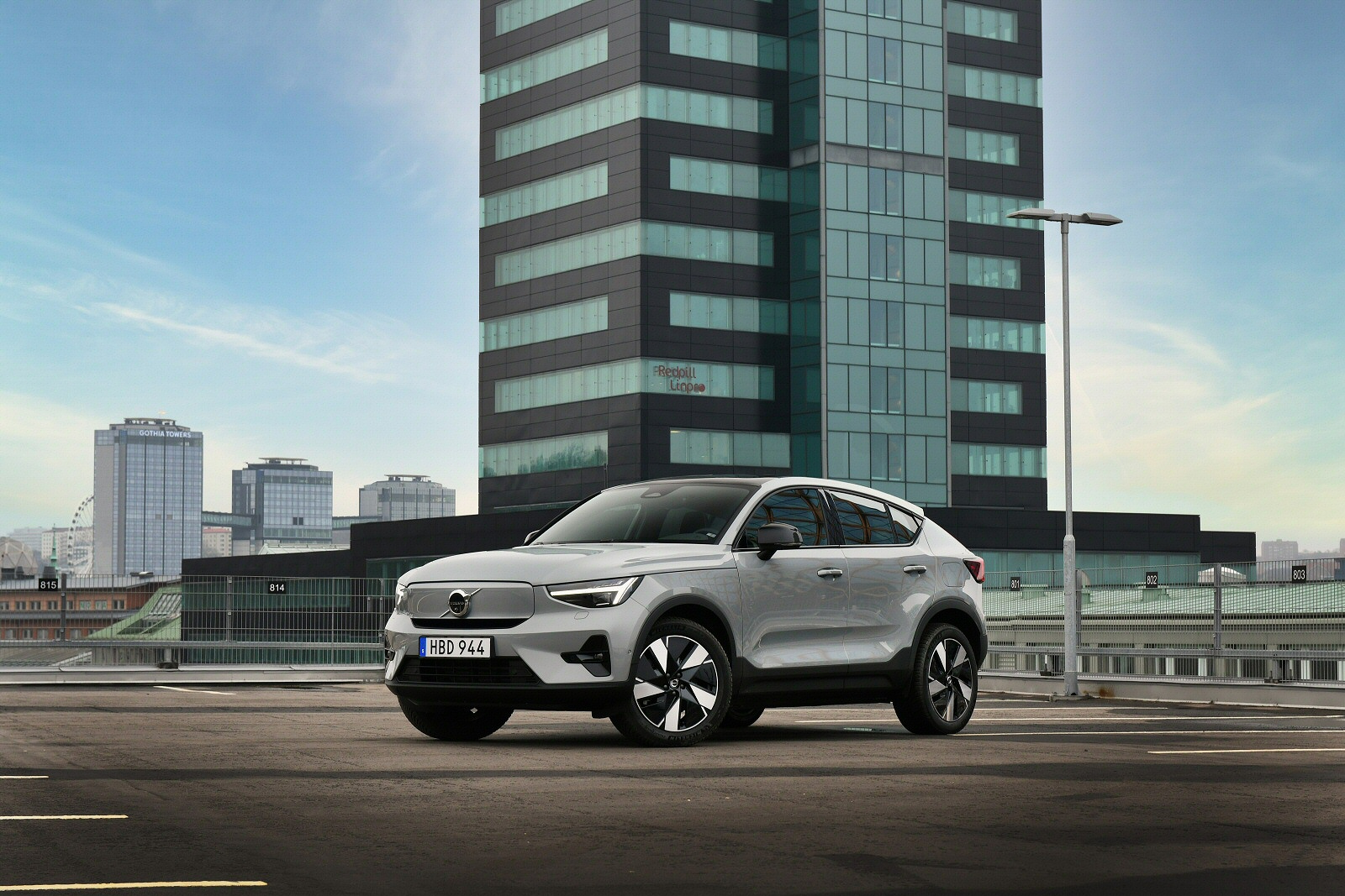 New Volvo EC40 + Review - Image 1