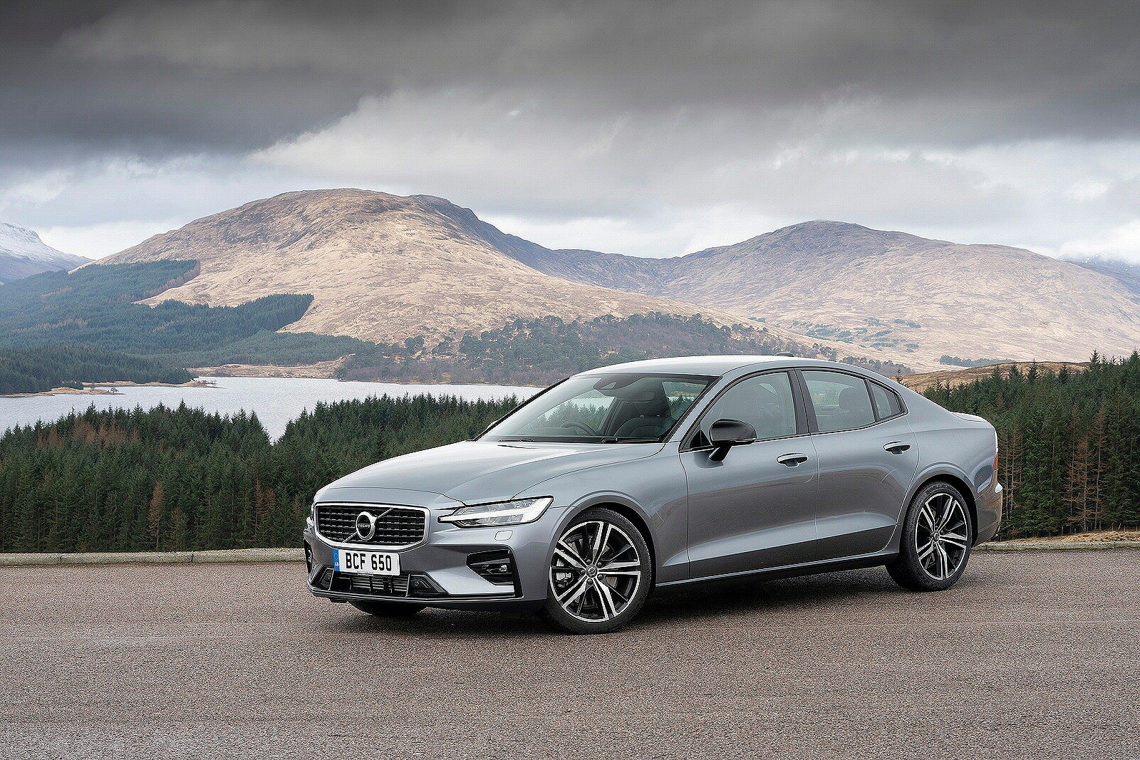 New Volvo S60 + Review - Image 1
