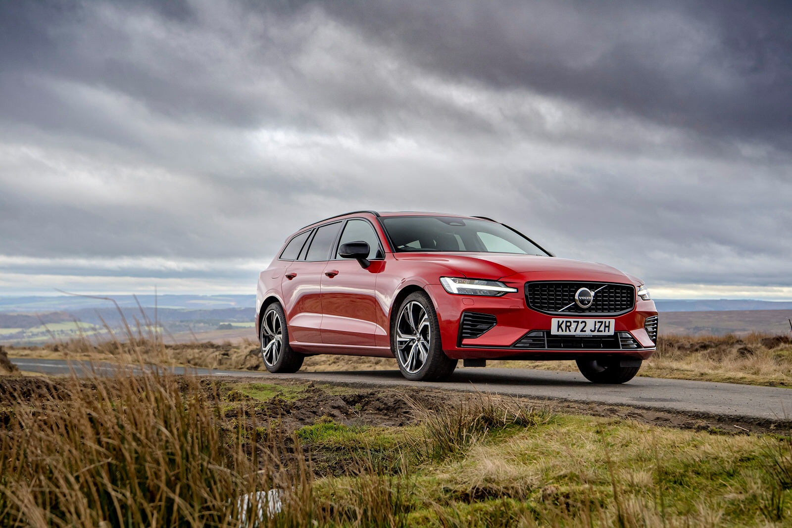 New Volvo V60 + Review - Image 1