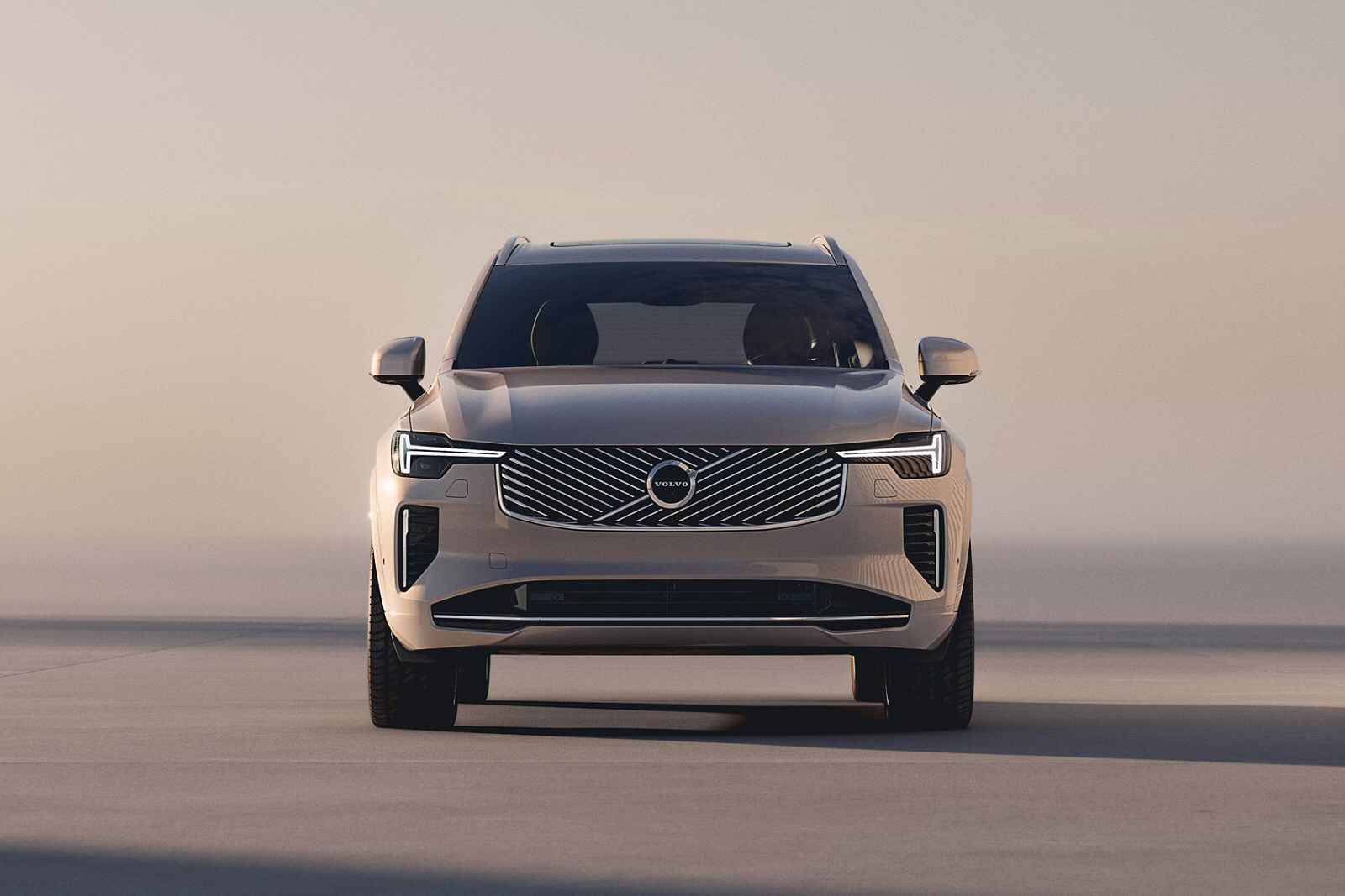New Volvo XC90 T8 Plug-in hybrid + Review - Image 1