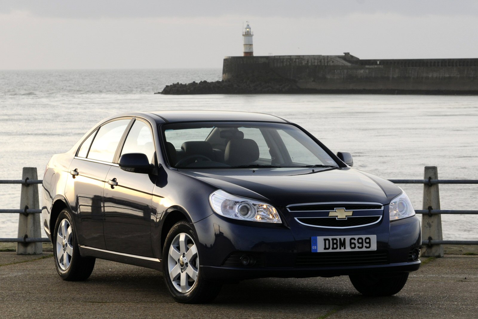 Used Chevrolet Epica (2007 - 2010) + Guide - Image 1