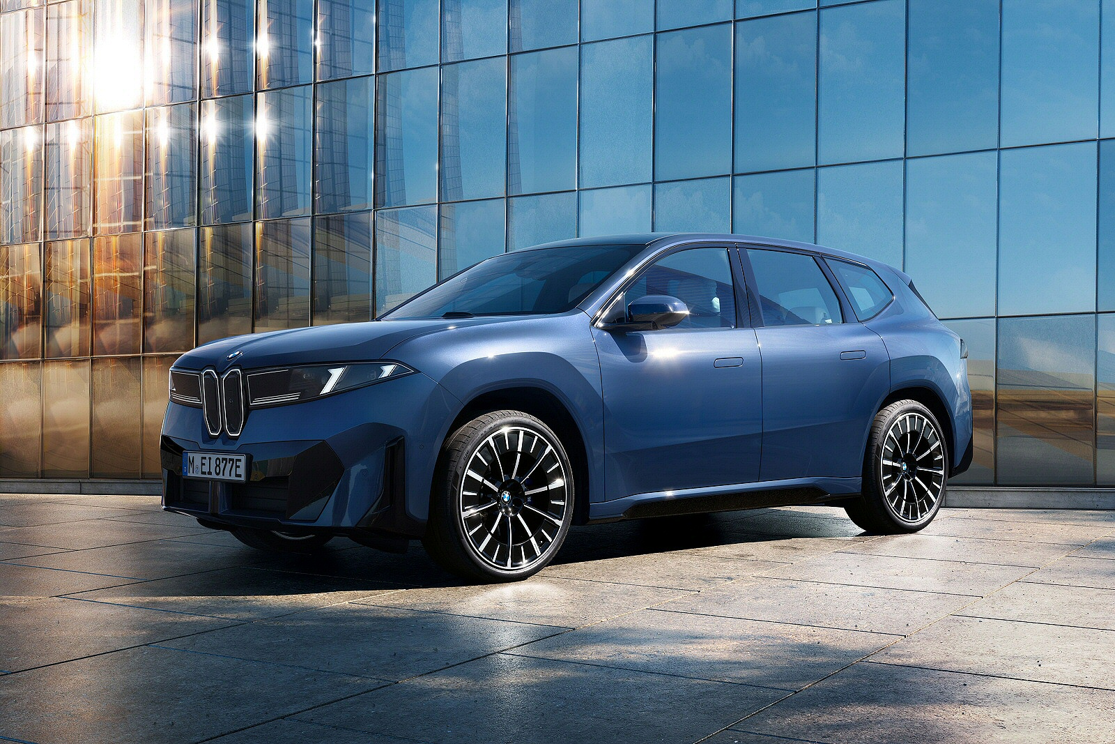 New BMW iX3 + Review - Image 1