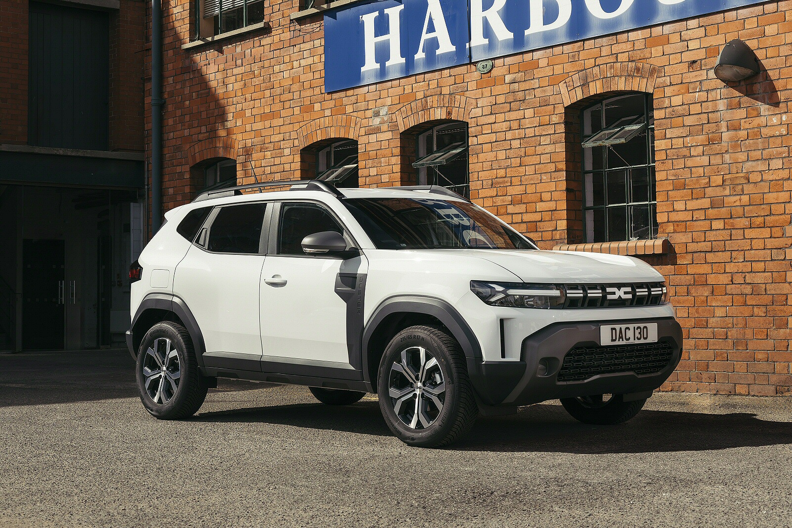 New Dacia Duster Cargo + Review - Image 1