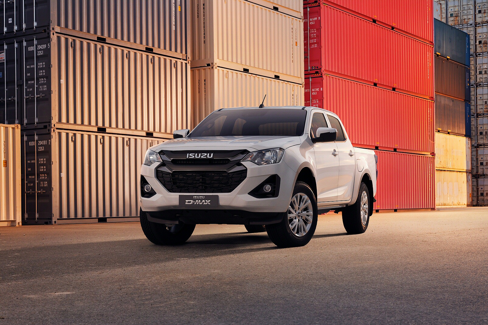 New Isuzu D-Max + Review - Image 1