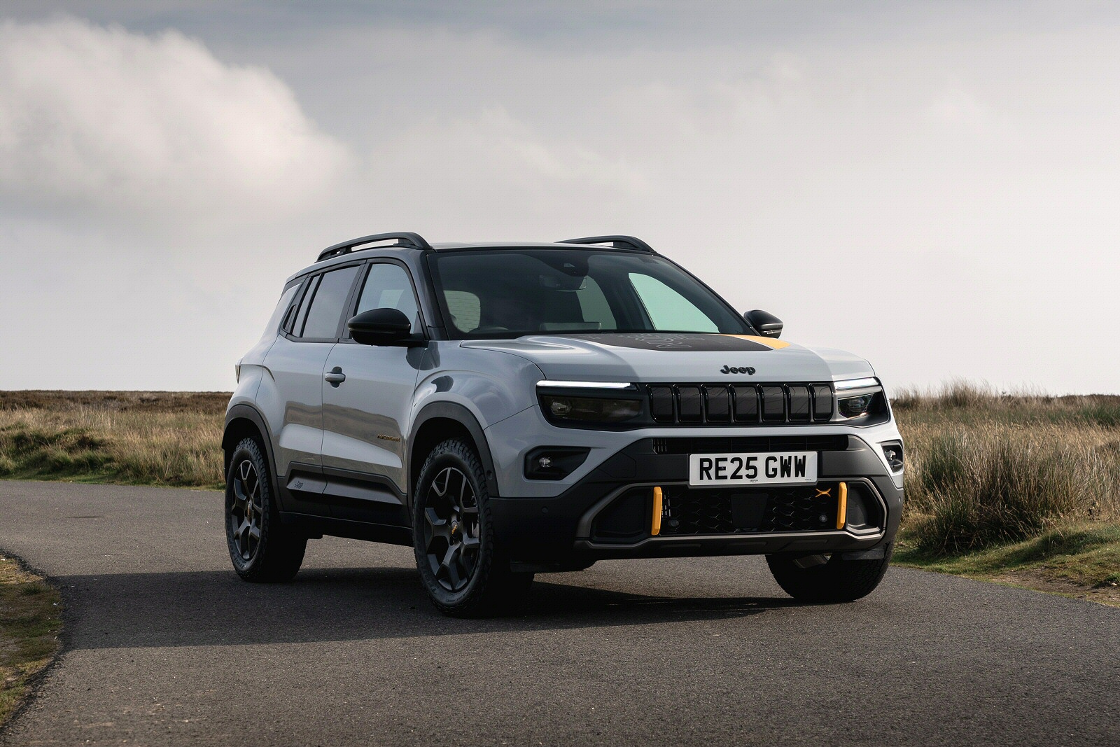 New Jeep Avenger 4xe + Review - Image 1