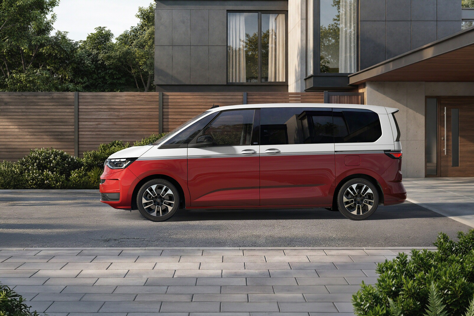 New Volkswagen Caravelle + Review - Image 1