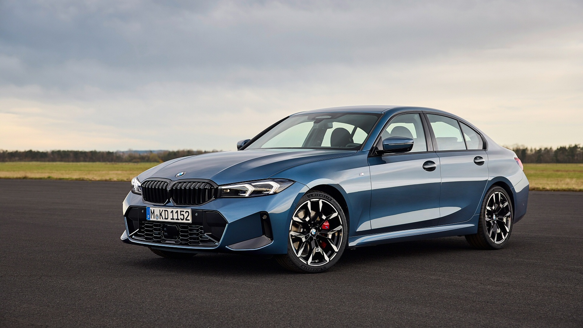BMW 3 SERIES SALOON 320i M Sport 4dr Step Auto [Tech/Pro Pack]