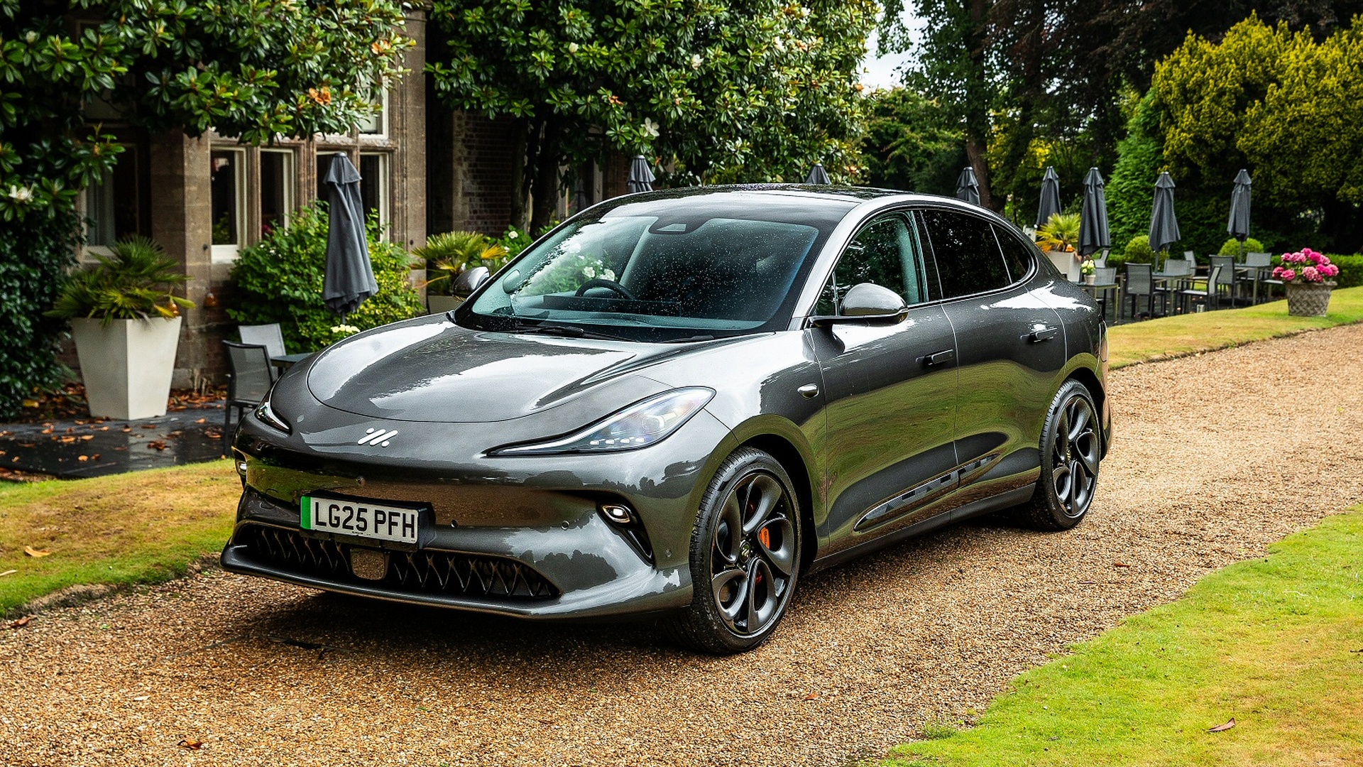 MG MOTOR UK IM6 ELECTRIC ESTATE 300kW Long Range 100kWh 5dr Auto