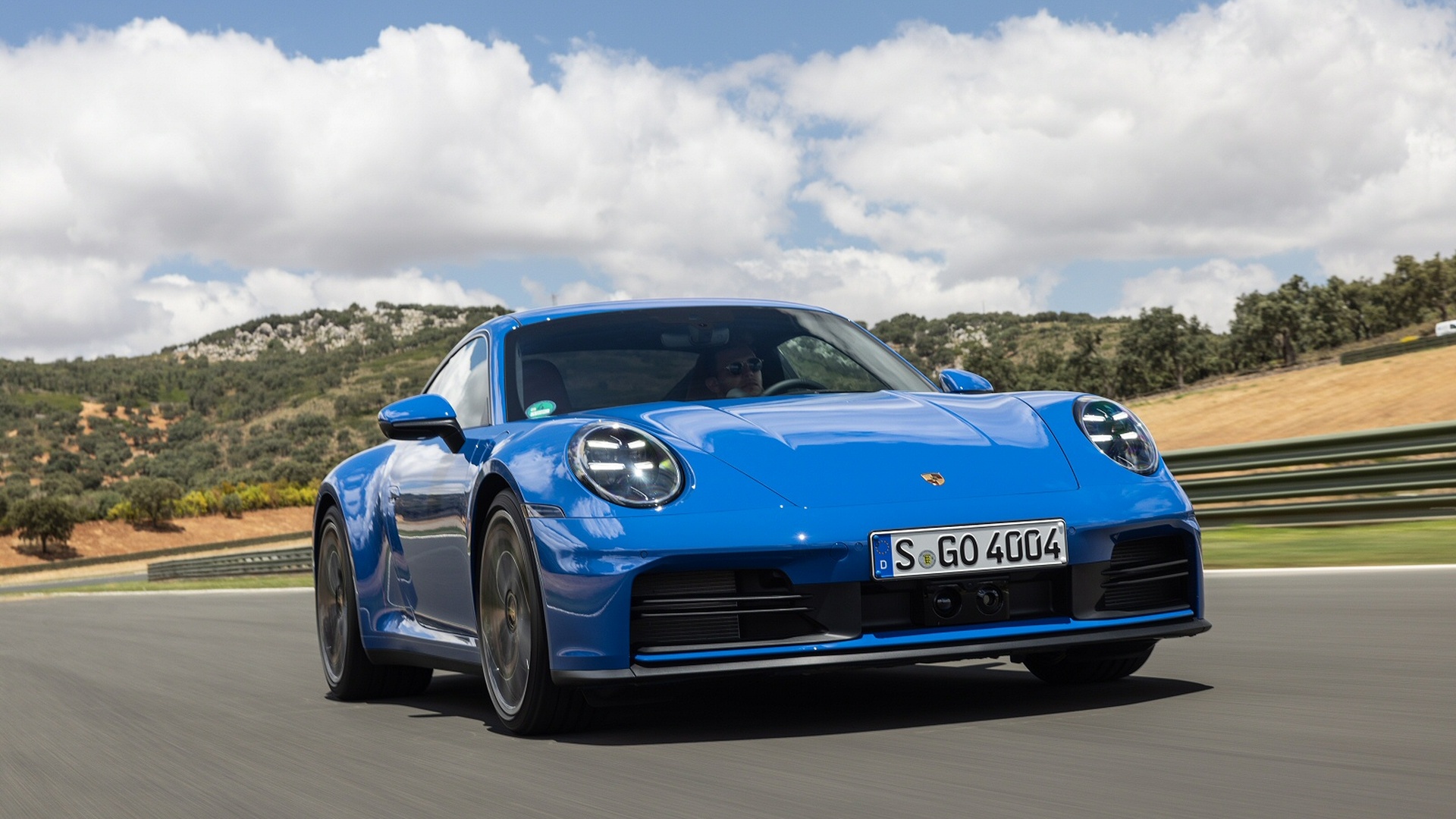 PORSCHE 911 [992] CARRERA COUPE 2dr PDK [4 Seat]