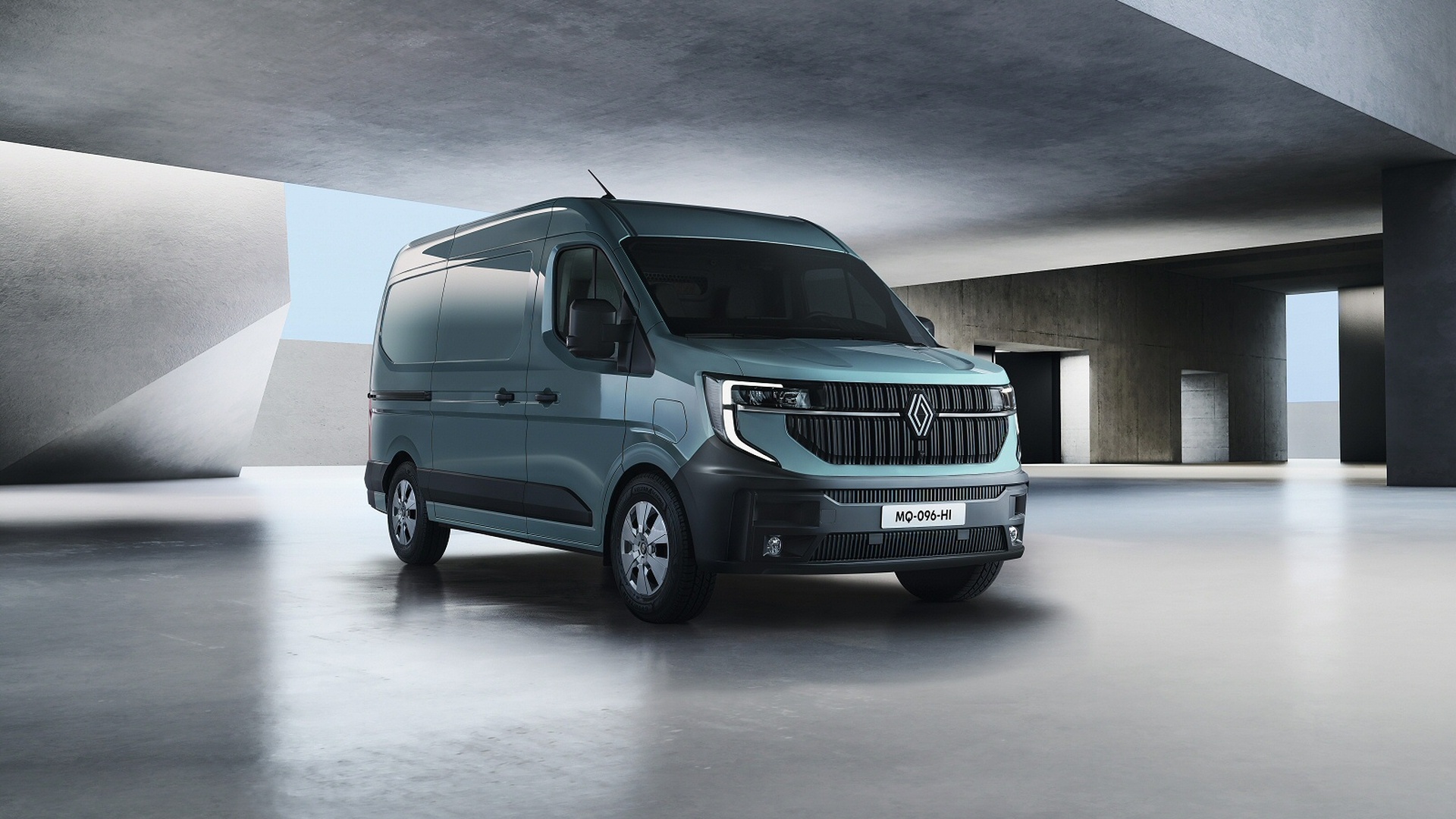 RENAULT MASTER LWB DIESEL FWD LL35dCi 150 Advance Low Roof D/Cab Dropside
