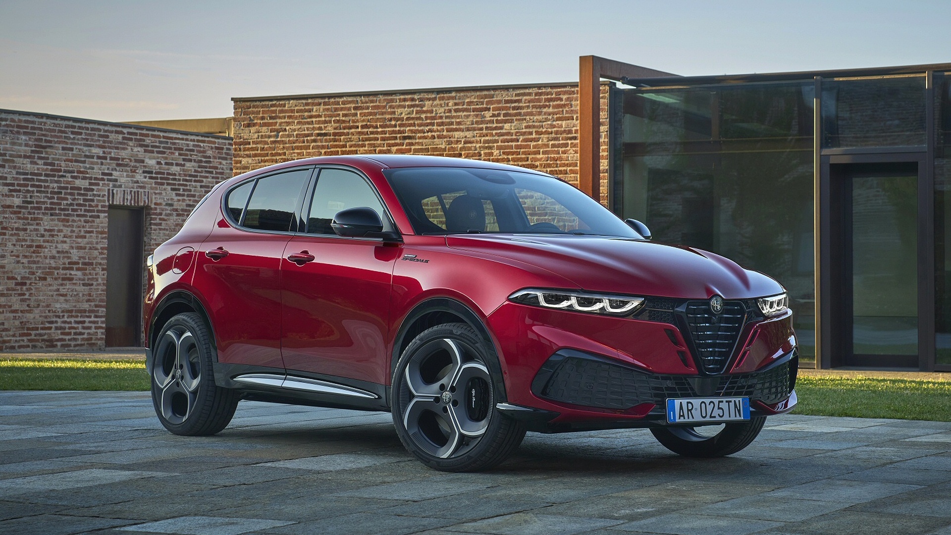 ALFA ROMEO TONALE HATCHBACK 1.3 PHEV 5dr Auto
