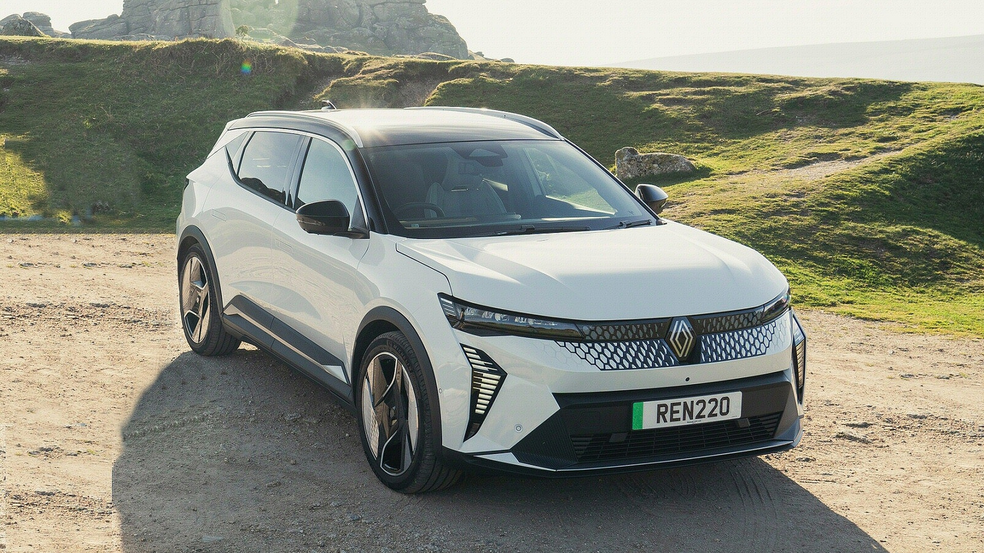 RENAULT SCENIC E-TECH ELECTRIC ESTATE 160kW Techno 87kWh Long Range 5dr Auto