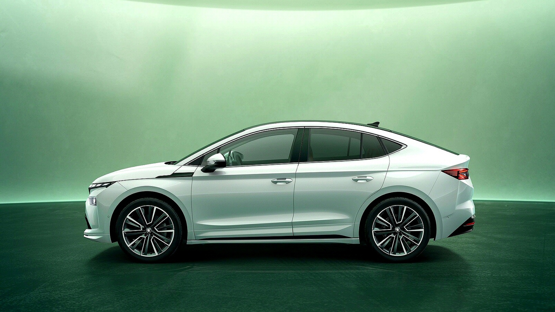 SKODA ENYAQ COUPE 210kW 85 Edition 82kWh 5dr Auto